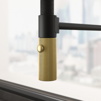 Змішувач кухонний Franke Maris Stripes Semi Pro (115.0747.679) bi-matte black/gold